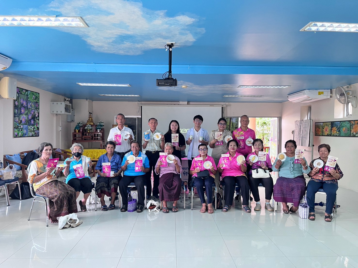 การดูแลสุขภาพที่ถูกต้อง เกี่ยวกับการดูแลตนเอง และการสื่อสารกับหลานยุคใหม่