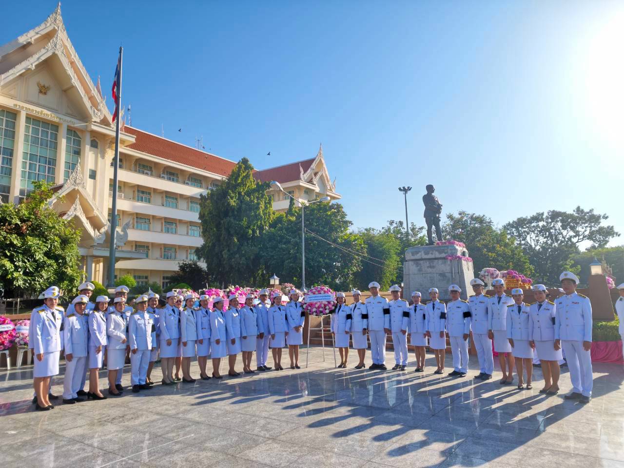 พิธีน้อมรำลึกเนื่องในวันคล้ายวันสวรรคตพระบาทสมเด็จ พระจุลจอมเกล้าเจ้าอยู่หัวรัชกาลที่ 5  วันปิยมหาราช